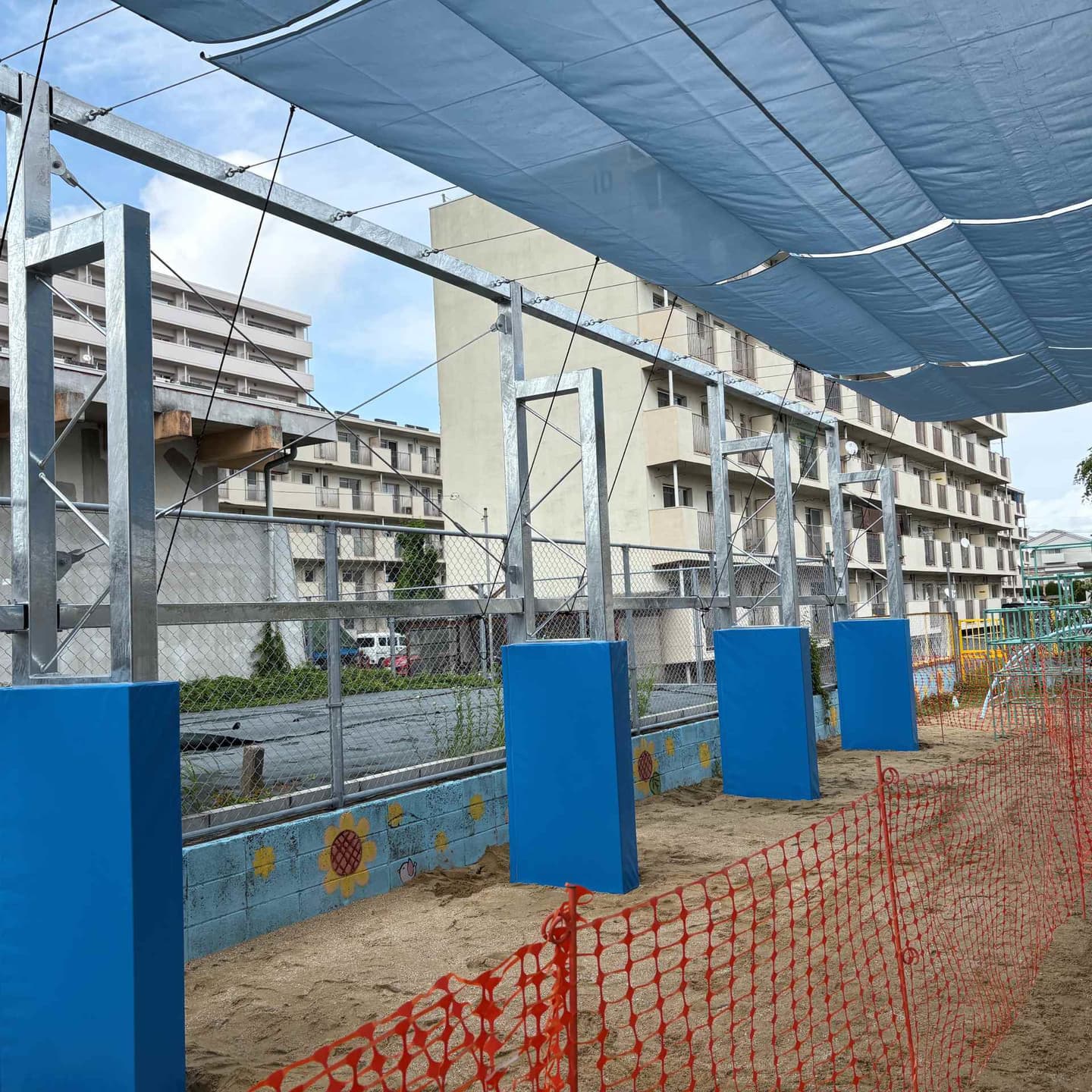 開閉式テント支柱