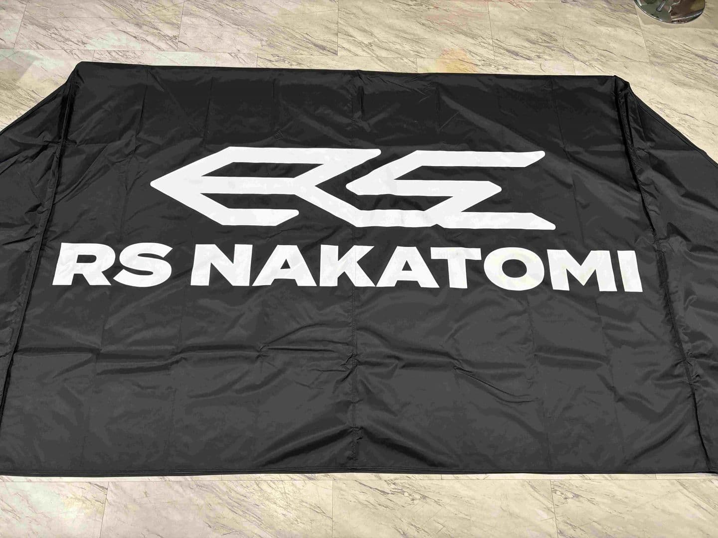 黒の文字入りシート