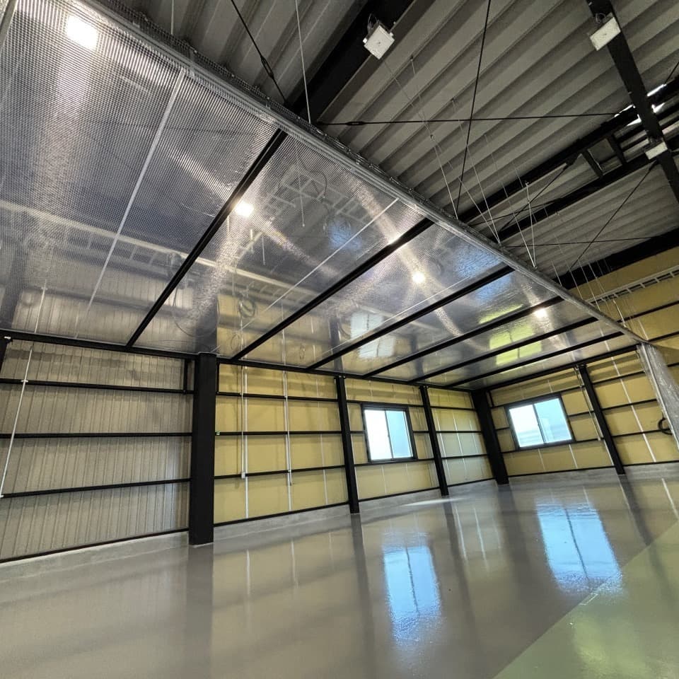 透明シート天井